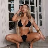 Николь Роуз 😈