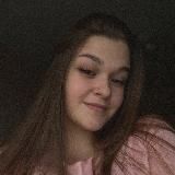 Стейси Мэллс печатает…