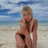 Алиса Золотова