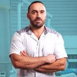 Захаров Георгий Карленович-хирург-имплантолог