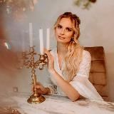 ELENA MILAVA