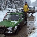 Поп на джипе