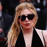 Лена Ясенкова