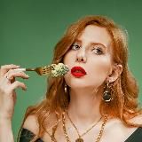 Лиза Moves • эмиграция • путешествия • продвижение онлайн