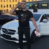 Влад - Раздаёт