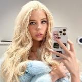 Соня 👱♀ малышка с горящими🔥глазами