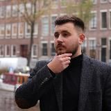 Хакимов делает деньги