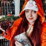 По книжкам с винишком 🍷