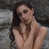 JULIA LEV° Женский фолиант