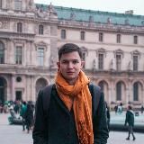 А что если взять, и уехать в Париж...