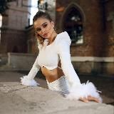 MOOD: по Анжеликски