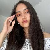 Элиза Амирханова