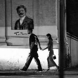 أنا دائما وحدي