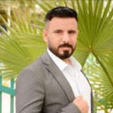 الاستاذ علاء غفوري