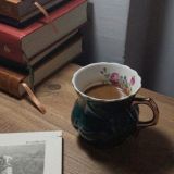 ”‏لُطفّ ☁️🫧🎐“.