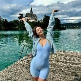 Afra Saraçoğlu • Афра Сарачоглу