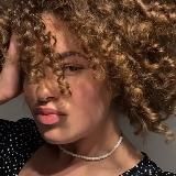 Настя | кудрявая