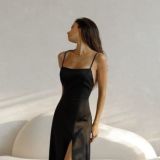 Косметика и точка.