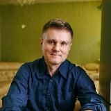 Виталий Петров