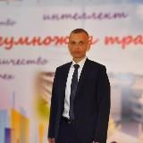 Евгений Макаренко