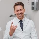 СТОМАТОЛОГ Марк Аликин