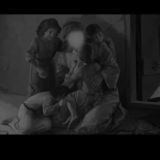 - لـ أهل البَيت الرسولِ ﷺ