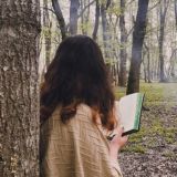 نیم‌فنجان‌ واژه