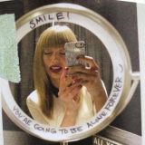 Грустная панда шутит