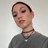 Стилист Ангелина Чижова