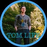TOM LIFE ♾️ Tom Hiddleston