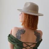 Вита. Мама с ноутбуком