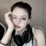 KIM SOFIYA