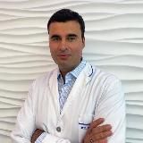 Бага Денис. Пластический хирург