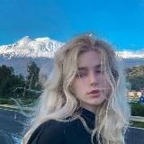 Andrew's Channel ♱ 🐧